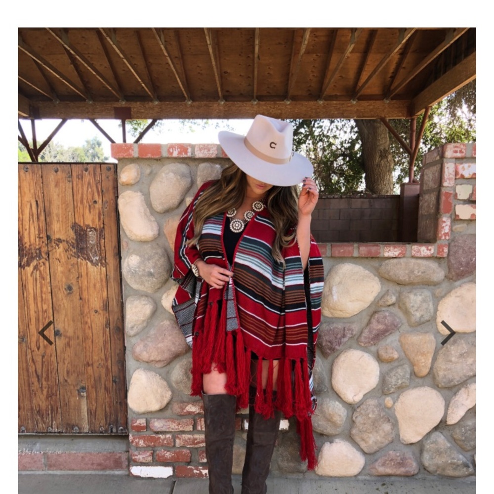 Three bird nest knit light weave w tassels Western Matador Poncho for spring - Picture 3 of 7